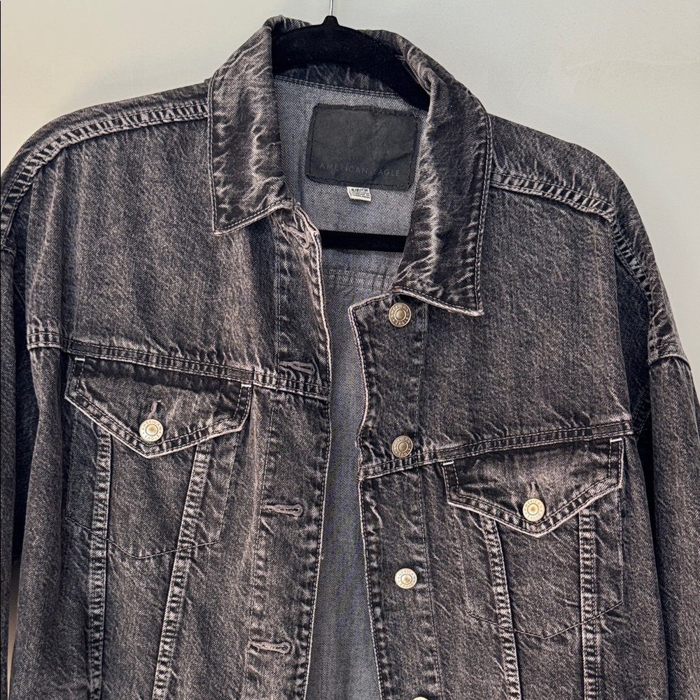 American Eagle Outfitters Faded Black Denim Jacket - Picture 2 of 4